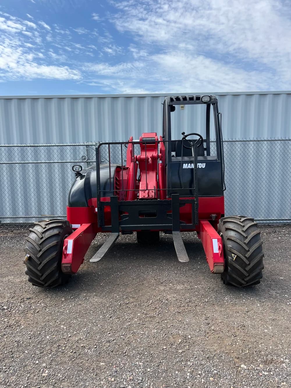 2012 Manitou TMT55